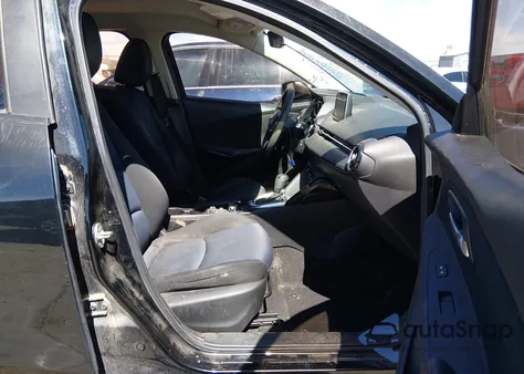 2016 Scion Ia z USA, uszkodzony, nr VIN 3MYDLBZVXGY146684